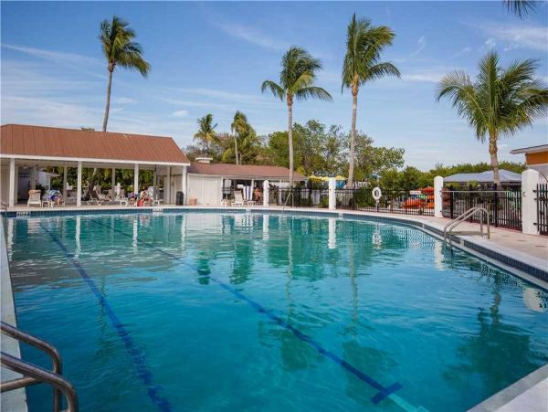 Tropical Island Retreat with Breathtaking Gulf Views on North Captiva Island