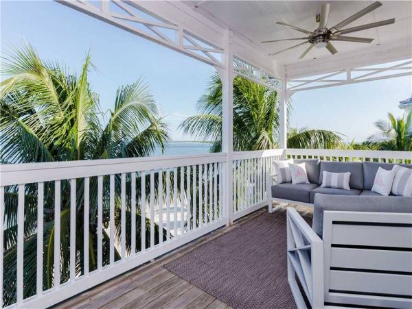 Tropical Island Retreat with Breathtaking Gulf Views on North Captiva Island