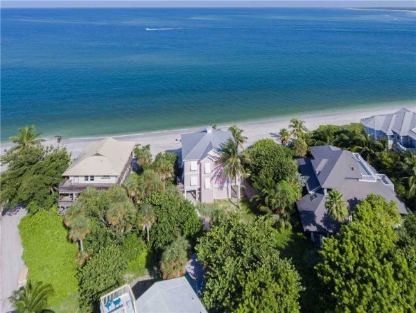 Tropical Island Retreat with Breathtaking Gulf Views on North Captiva Island