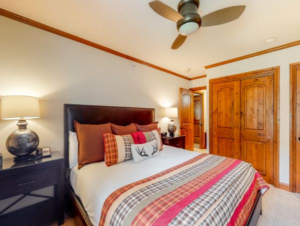 Vail Lionshead Condo 953227