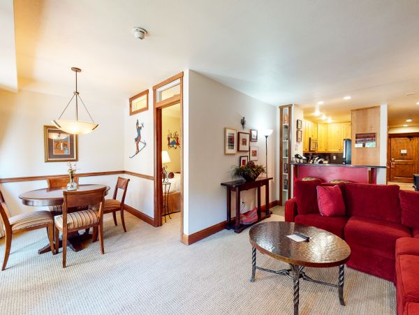 Vail Lionshead Condo 953236