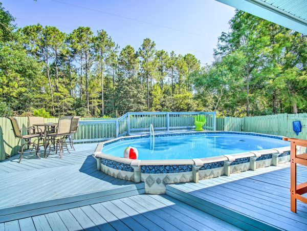 Charming 3 Bedroom Home in Pensacola with Private Pool