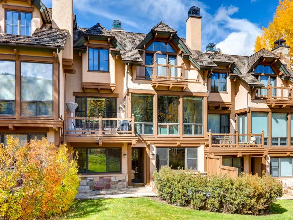 Luxurious Snowmass Ski/in - Ski/out Townhome