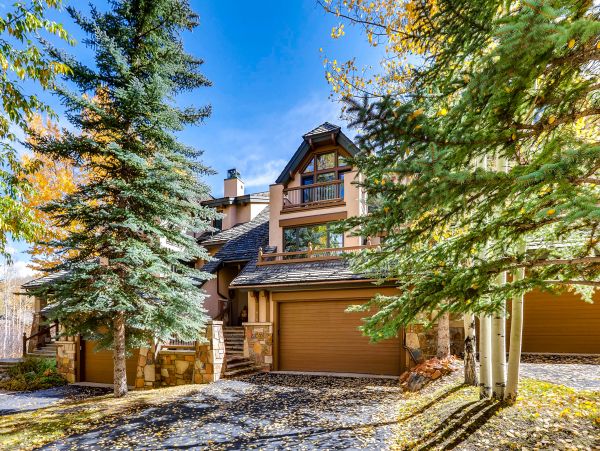 Luxurious Snowmass Ski/in - Ski/out Townhome