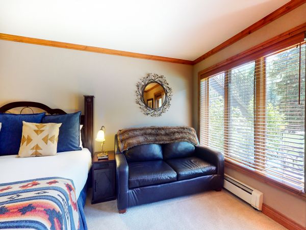 Vail Lionshead Condo 953259
