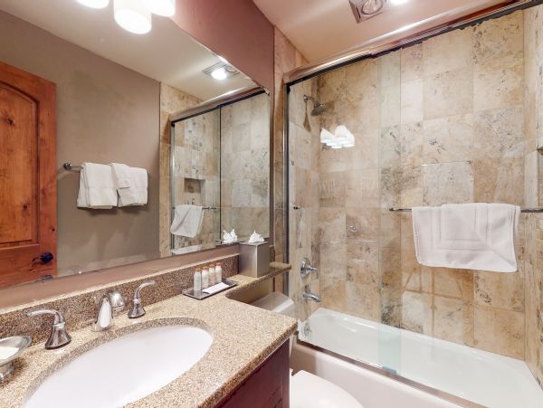 Vail Lionshead Condo 953259