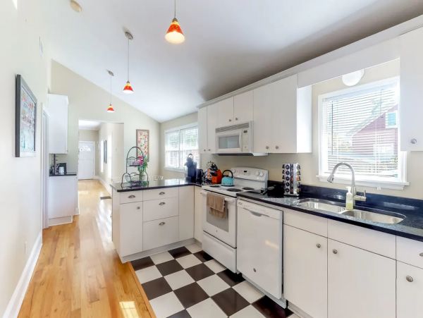 Pensacola 2 Bedroom Home
