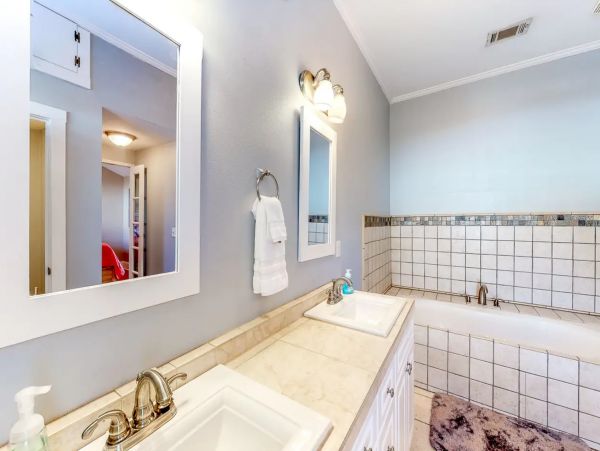 Pensacola 2 Bedroom Home