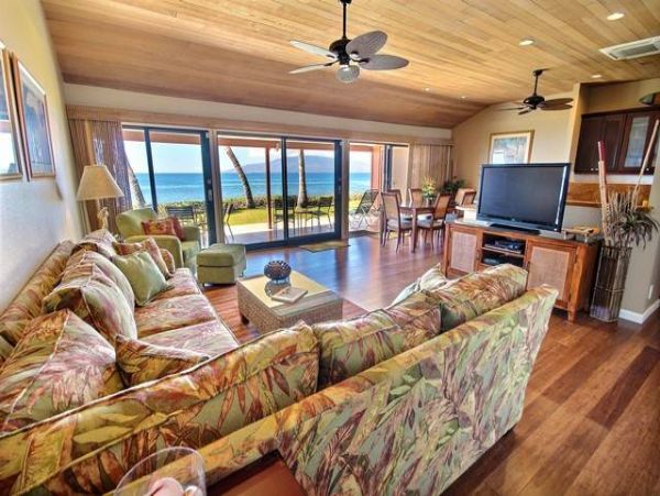 Oceanfront 3 Bedroom Townhomes with Sweeping Views