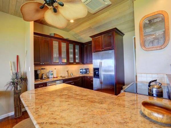 Oceanfront 3 Bedroom Townhomes with Sweeping Views