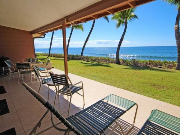Oceanfront 3 Bedroom Townhomes with Sweeping Views