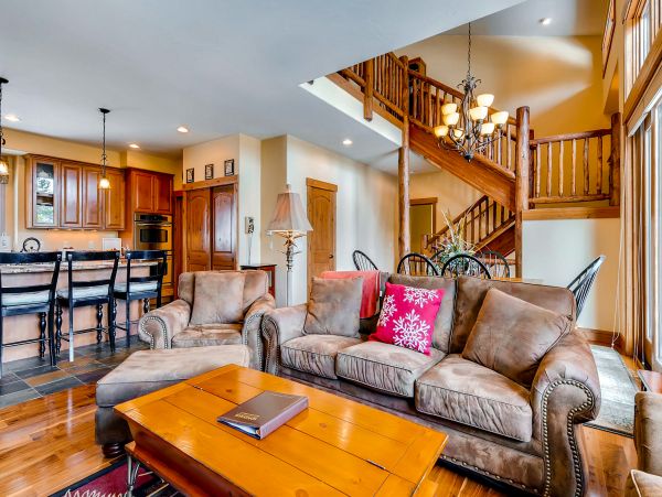 Breckenridge Home 953285
