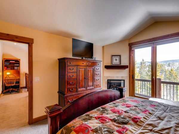 Breckenridge Home 953285
