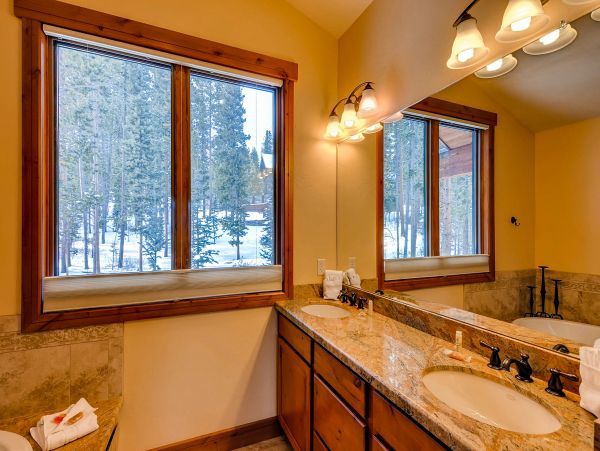 Breckenridge Home 953285