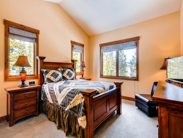 Breckenridge Home 953285