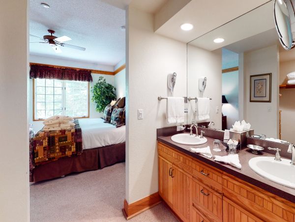 Beaver Creek Bachelor Gulch Condo 953294