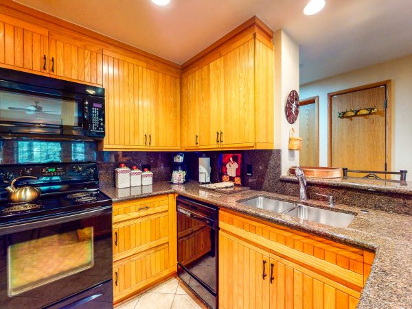Beaver Creek Bachelor Gulch Condo 953300