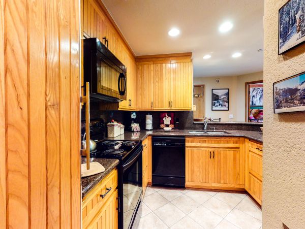 Beaver Creek Bachelor Gulch Condo 953300