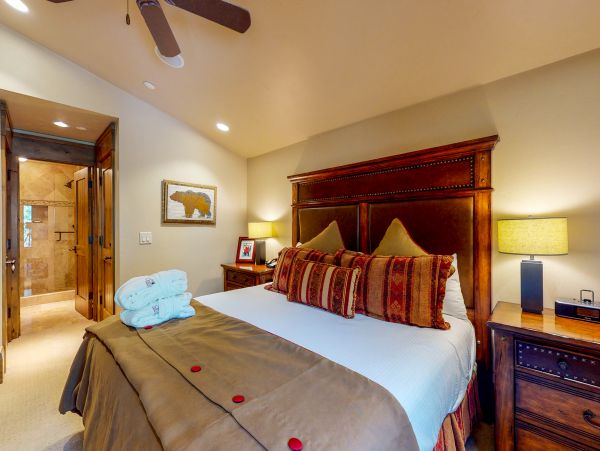 Beaver Creek Bachelor Gulch Condo 953303