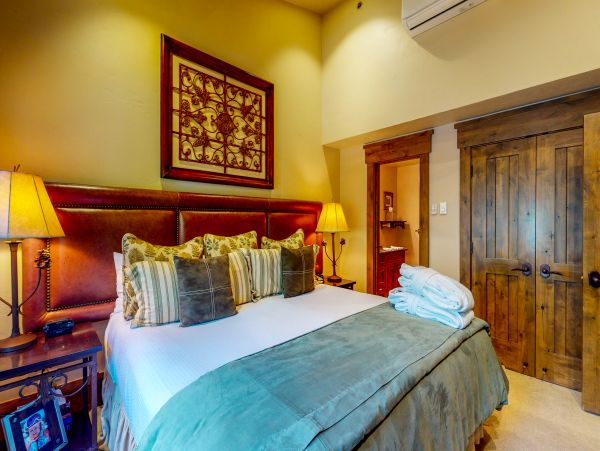 Beaver Creek Bachelor Gulch Condo 953303