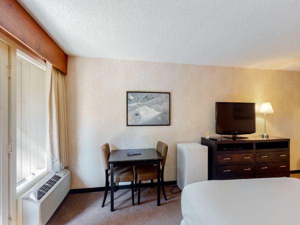 Aspen Home 953304