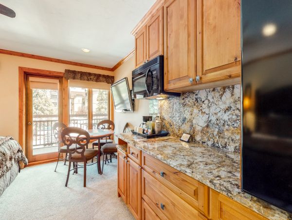 Vail Lionshead Condo 953306