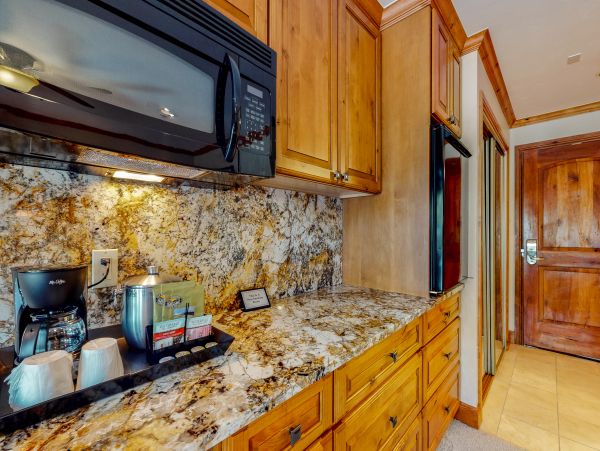 Vail Lionshead Condo 953306