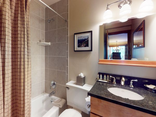 Vail Lionshead Condo 953309