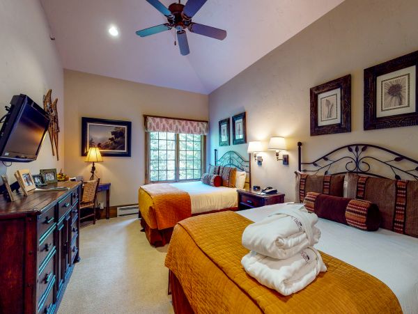 Beaver Creek Bachelor Gulch Condo 953318