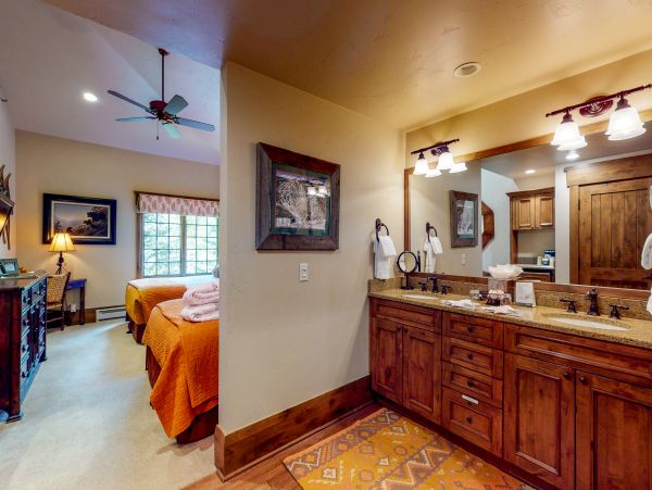 Beaver Creek Bachelor Gulch Condo 953318