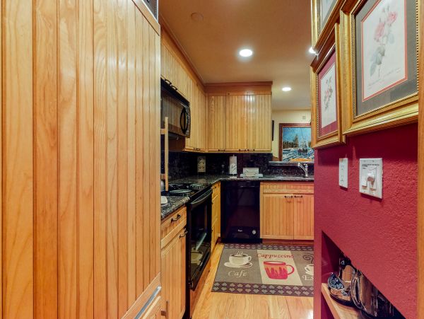 Beaver Creek Bachelor Gulch Condo 953320