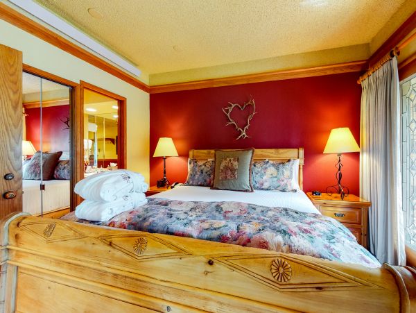 Beaver Creek Bachelor Gulch Condo 953320