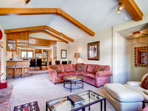 Large Four Bedroom Home in Breckenridge Colorado