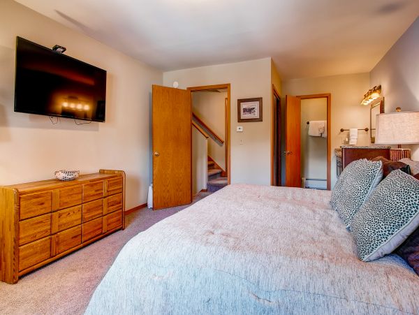 Large Four Bedroom Home in Breckenridge Colorado