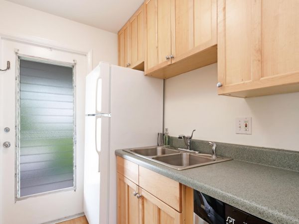 Walk to Beach Naples Vacation Condo Two Bedrooms Sleeps Six