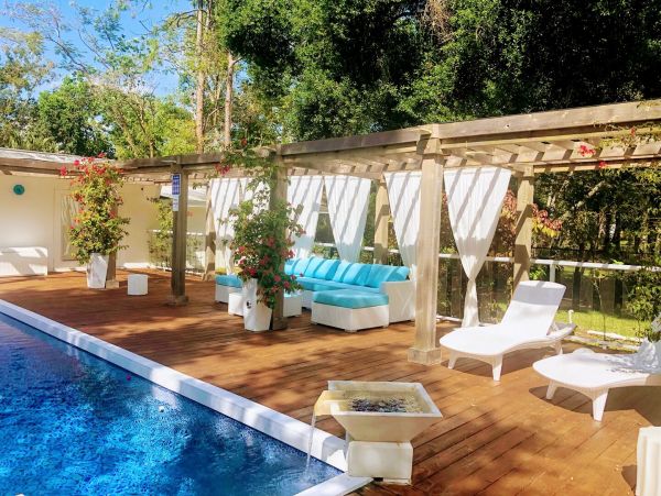 Wonderful Three Bedroom Naples Home