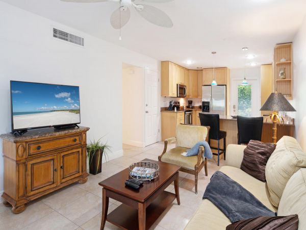 Naples Home 953347