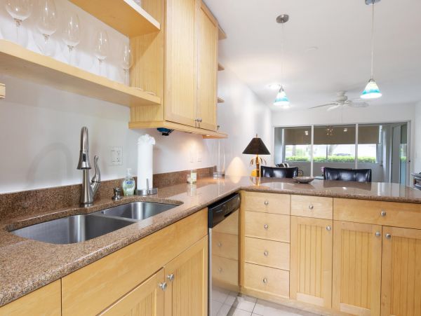 Naples Home 953347