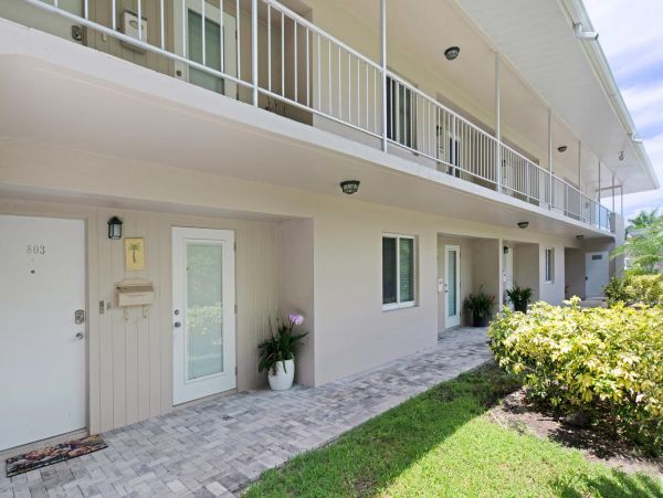 Naples Home 953349