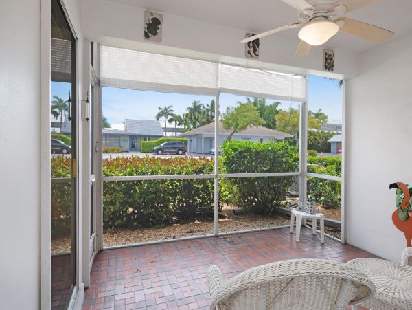 Naples Home 953349