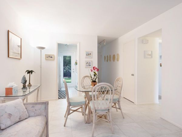 Naples Home 953349