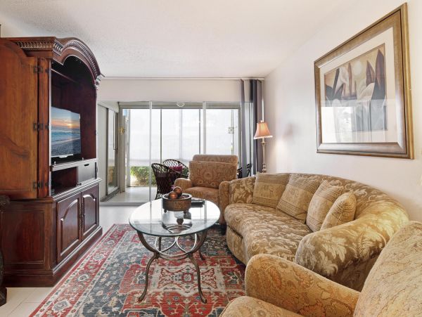 Naples Home 953349