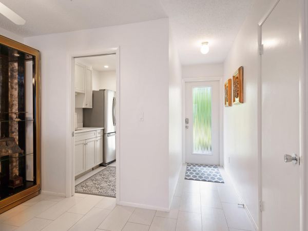 Naples Home 953349