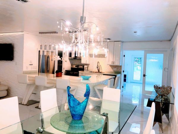 Naples Vacation Home Three Bedrooms Sleeps 6 Private Pool
