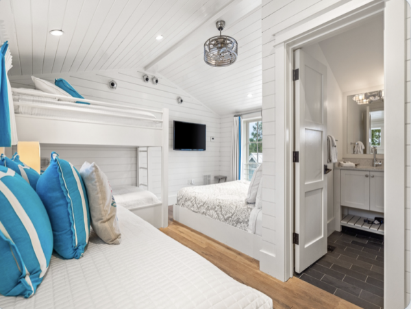 Pure luxury Private Pool Stunning interior