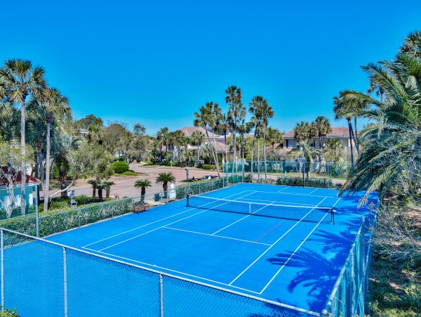 Three Bedroom Destin Vacation Home Sleeps 8 Guests