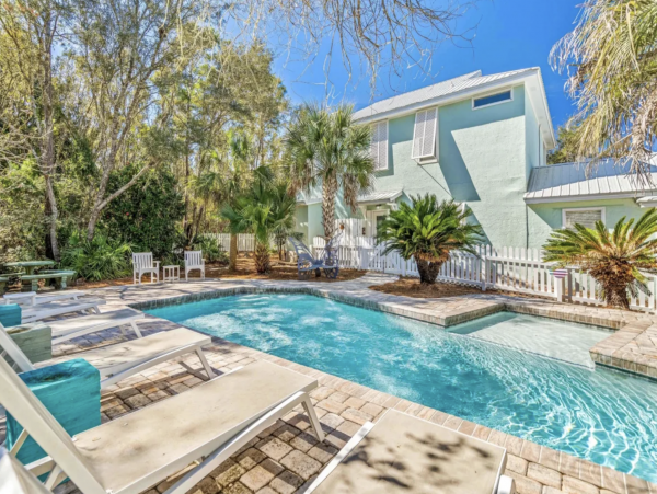 Lovely Seagrove Beach Vacation Rental with Pool