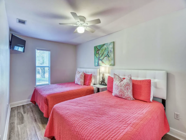 Lovely Seagrove Beach Vacation Rental with Pool