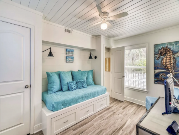Lovely Seagrove Beach Vacation Rental with Pool