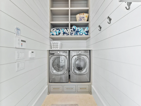 Santa Rosa Beach Elegant Six Bedroom Vacation Rental